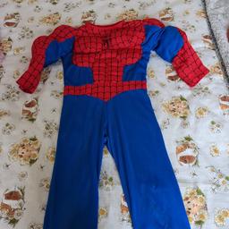 Spiderman costume 5-6 years few pulls couple of marks ideal dress up
