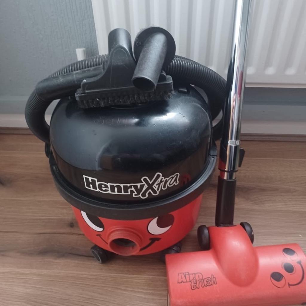 Hoover Henry Xtra
Good used condition
On/off switch not working but perfectly fine on the mains.
Welcome to View
Collection only