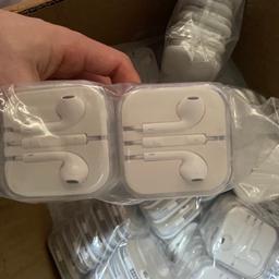 apple earphones, this are classic earphone for your iPhone, great for music listening to movies etc.