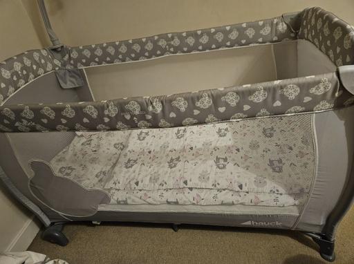 Buy & Sell South Yorkshire Barnsley - Photos for Hauck Child Baby Bed + mattress + carry bag