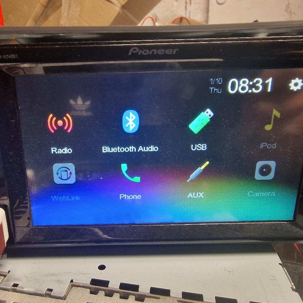 NEW PIONEER DMH A240BT DOUBLE DIN STEREO

RADIO, AUX, USB,
 BLUETOOTH , CAN ADD CAMERA

TESTED AND ALL WORKS

INCLUDES CAGE AND ISO LEADS

GRAB A BARGAIN

PRICED TO SELL

COLLECTION FROM KINGS HEATH B14  OR CAN DELIVER LOCALLY

CALL ME ON 07966629612

CHECK MY OTHER ITEMS FOR SALE, SUBS, AMPS, STEREOS, TWEETERS, SPEAKERS - 4 INCH, 5.25 AND 6.5 INCH