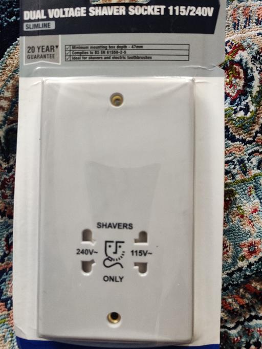 Buy & Sell Slough Slough Town Centre - Slough - Photos for Dual voltage shaver socket