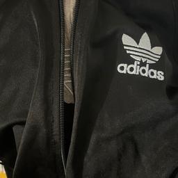 Adidas Oberteil schwarz Größe 128