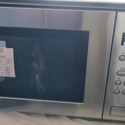 Brand New Neff in built microwave oven. Neff Model H53W50N3GB. Still in original wrapping and box. 

Dimensions

364 x 453 x 320 mm

Microwave power levels (W)

90, 180, 360, 600, 800

Cavity capacity

17 l