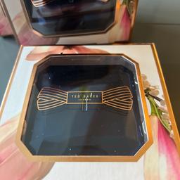 Ted baker compact mirror
I have 5 of these !£7.50 each
Brand new no offers
