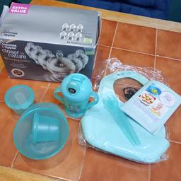 six feeding bottles slow flow 9 flozs tommee tippee brand new. toddler drinking cup, one bowl two spoons two baby food containers and a rubber bib,and a weaning book.