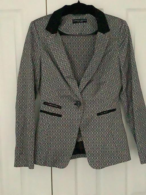 Buy & Sell Hampshire Portsmouth - Photos for Trouser suit