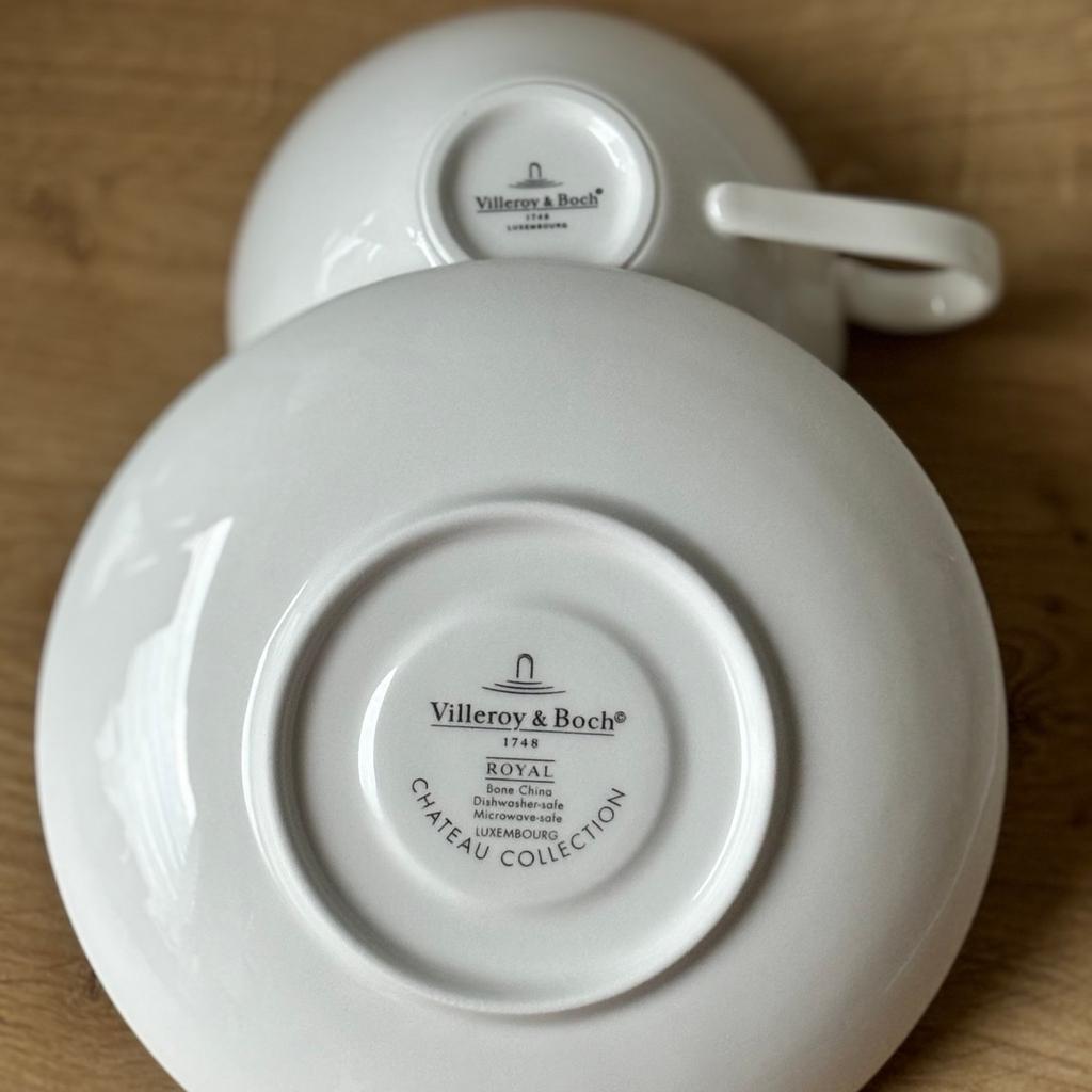 Selten genutzte Tee-/Kaffeetasse(n) von Villeroy&Boch Serie: Bone China

Können auch das Dibbern-Geschirr erweitern, da „identisches“Design + Größe

5Stück inkl. Untertasse + 1Stück ohne Untertasse

Abholung
Versand gegen Aufpreis
