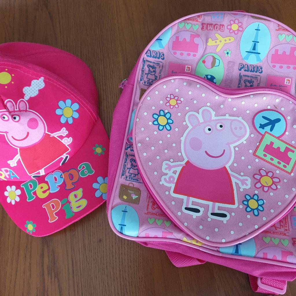Excellent selection of Peppa Pig items for your little Peppa fan!
Winter hat, gloves and baseball cap unworn, approx 3-5yrs.
Dressing gown 4-5yrs worn but in very good condition.
Backpack.
16 paper cups & 8 plates unopened.
Cake ribbon, bundle of cake toppers, only 2 used.
4 lots of bunting, used.
Peppa house & ice cream van, used.
Collapsible storage box to store it all in! (used & a bit flimsy but still works).
From smoke free home.