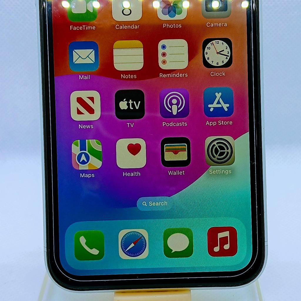 IPHONE XR
UNLOCK
Internal 64GB 3GB RAM
OS iOS 17.1
Chipset	Apple A12 Bionic
CPU Hexa-core (2x2.5 GHz Vortex + 4x1.6 GHz Tempest)
GPU Apple GPU (4-core graphics)
Bluetooth 5.0
Sensors	Face ID, accelerometer, gyro, proximity, compass, barometer
Charging Wireless (Qi)/ Li-Ion 2942 mAh/ 15W wired/ PD2.0/ 50% in 30 min (advertised)

Details: Category A brand new no signs of use, the smartphonewith a tough protective case and impact-protective tempered glass.

Note: All of our mobile phones are numbered with photos of all the internal parts, if any customer who is actually a technician who opens the mobile phone to remove the parts and then returns the mobile phone, as was soon as it is found to be in addition to losing the warranty, we will go open a criminal complaint (crimal records).
Honesty is a two-way street back and forth!
God bless you!

Yours sincerely,

Loyal Repair.