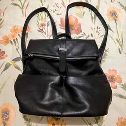 Faux leather Next bag. Collection only from Strood. Circa 13.5” at widest point x 17” high when fully open.