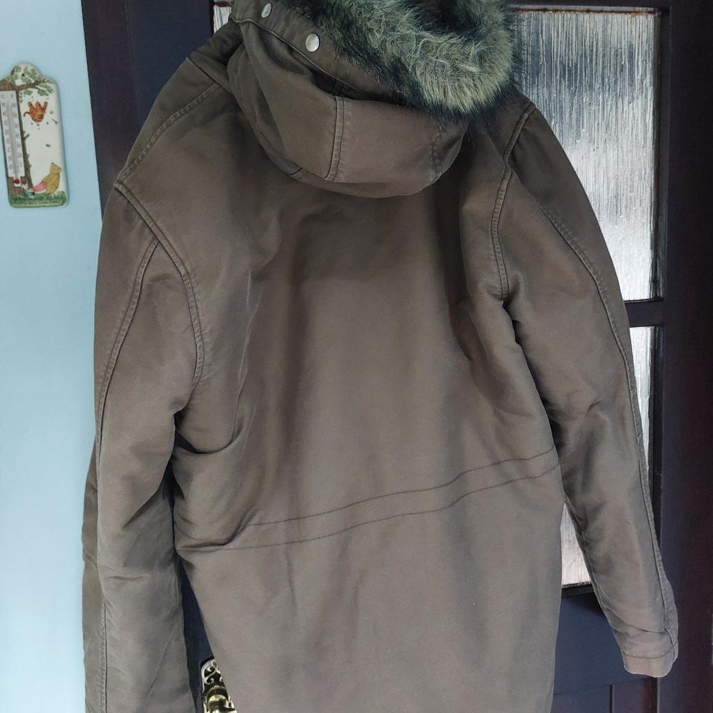 Parkes mens parka coat with hood and fur lining . Extremely warm and heavy coat . Very good condition from a smoke-free home