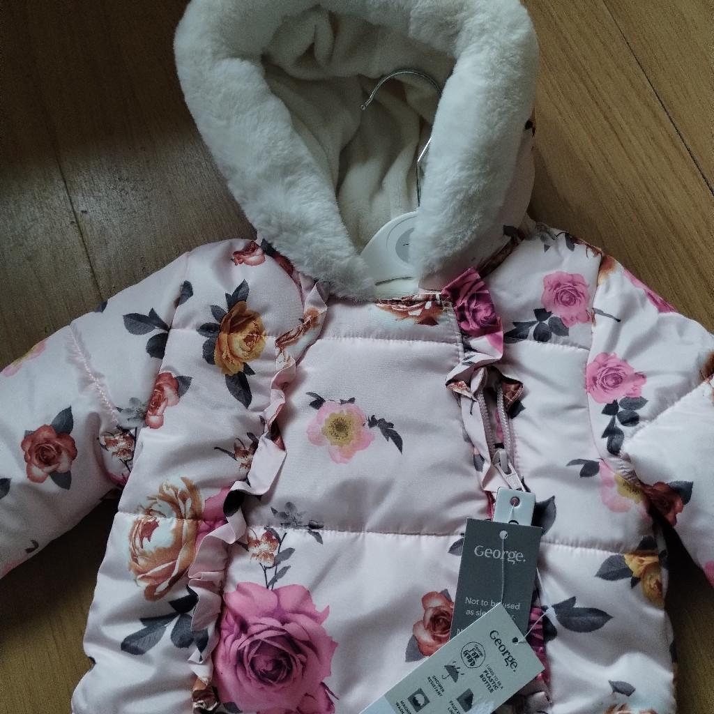 New with tag from George
Shower resistant, turn back cuffs , faux fur lined , shower resistant
RP£18
☀️buy 5 items or more and get 25% off ☀️
➡️collection Bootle or I can deliver if local or for a small fee to the different area
📨postage available, will combine clothes on request
💲will accept PayPal, bank transfer or cash on collection
,👗baby clothes from 0- 4 years 🦖
🗣️Advertised on other sites so can delete anytime