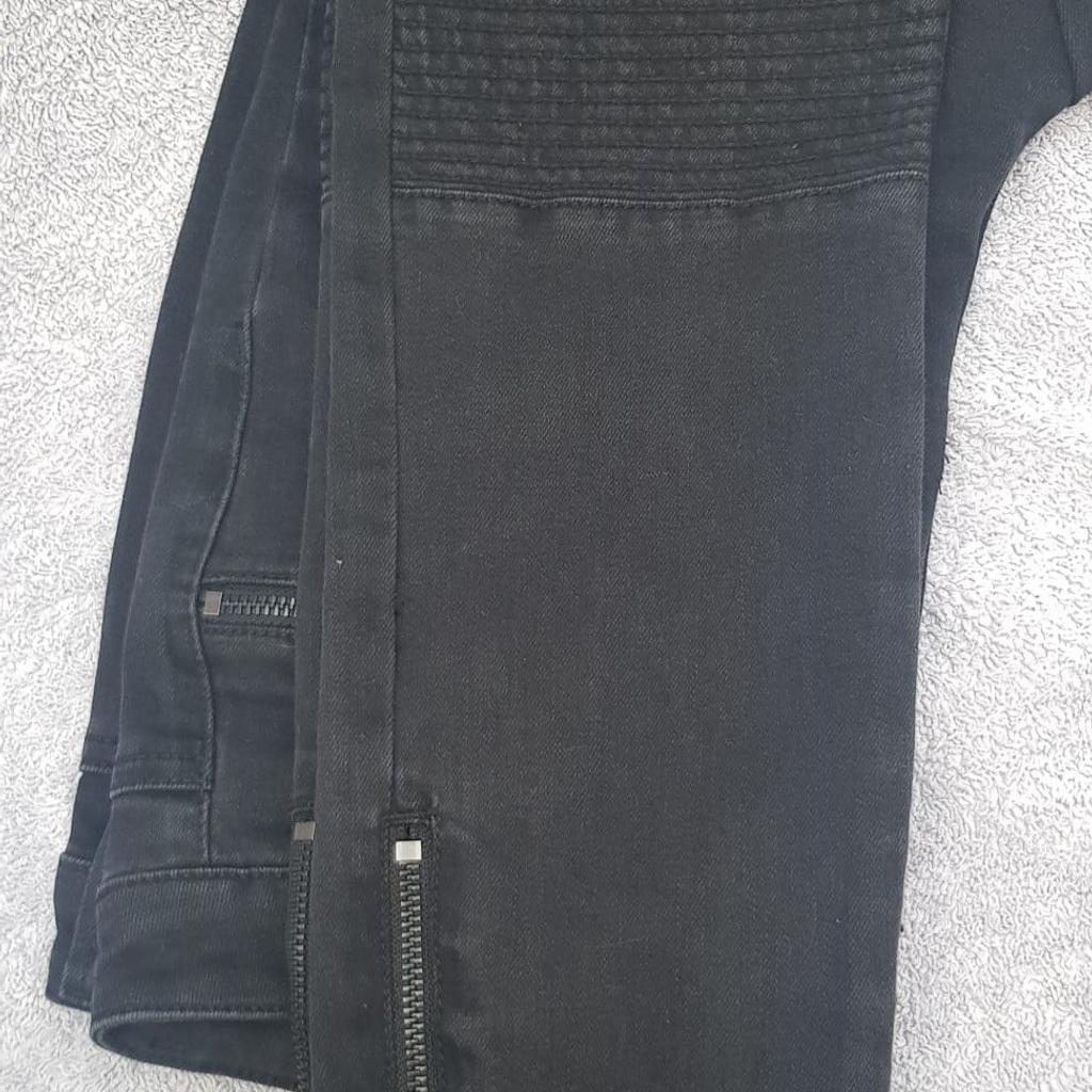 New with Tags. Ladies Next black skinny jeans. Size 10 R. High Rise. 2% Elastane. Zip up ankles. Ribbed detail on knees. Great biker look. RRP £35. Collection only from Havant. No postage