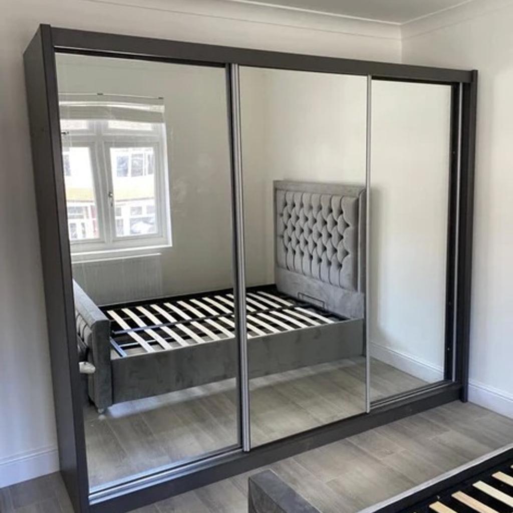 New Sliding Mirror Wardrobe For Sale in OL8 Oldham für £ 219,00 zum