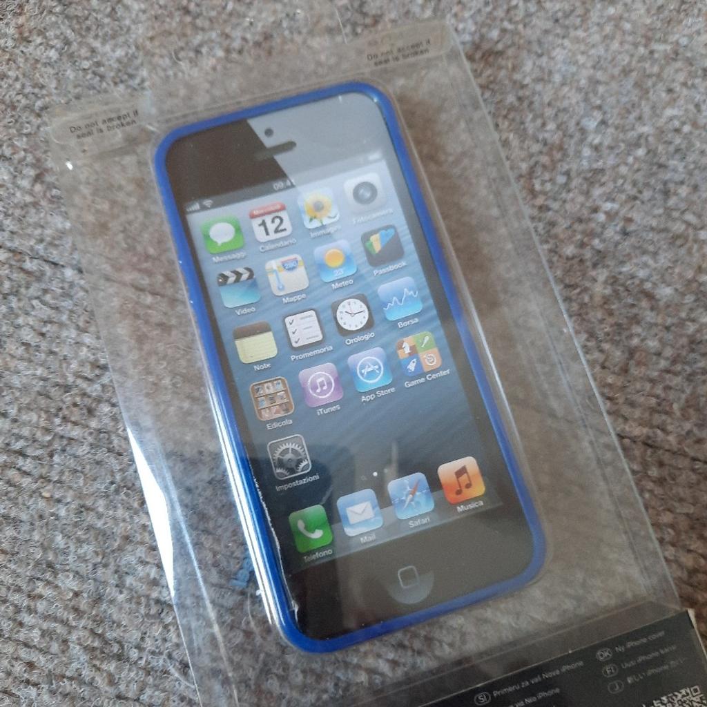 iPhone 5 Hülle in blau Pyton
Kunststoff