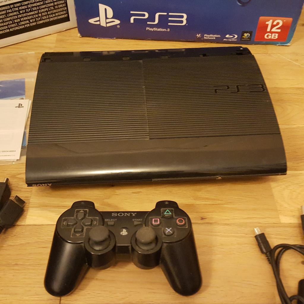 BOXED SUPER SLIM 500GB PS3 CONSOLE WITH ALL REQUIRED LEADS, OFFICIAL CONTROLLER AND 5 GAMES BUNDLE.
JUST HAS REAR STRIP PANEL MISSING, JUST COSMETIC
FULLY TESTED AND WORKING FINE
(NOT ORIGINAL BOX WHICH SAYS 12 GB - MY CONSOLE IS THE 500GB VERSION)