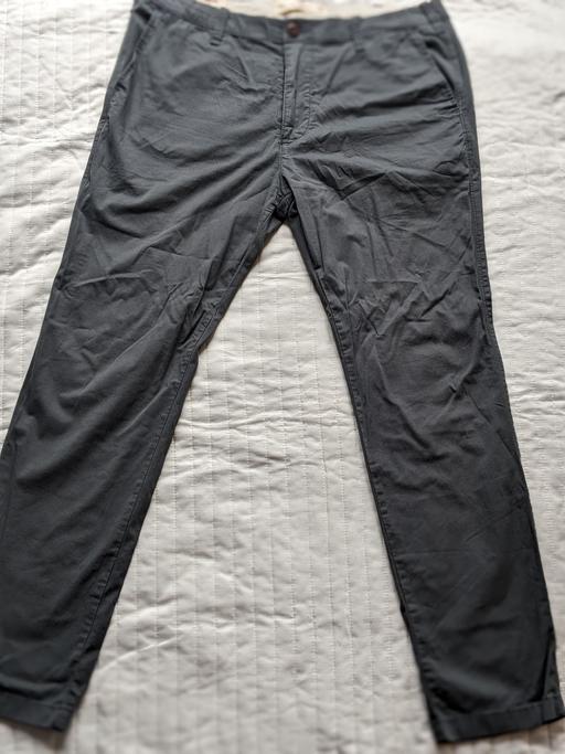 Buy & Sell Bexley Sidcup - Bexley - Photos for Hollister Mens Chinos Size 36 waist/ regular