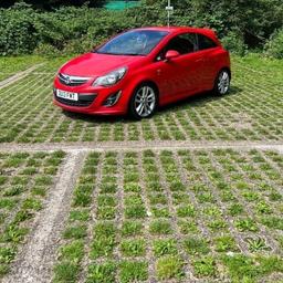 Vauxhall corsa Sri drives lovely has a crack on the bottom window screen but doesn’t affect view. Minor wear and tear, few scratches but nothing drastic. Never had any problems with it, all around good runner. Cash on collection got six months not