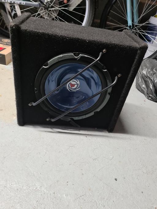 Vehicles South Yorkshire Doncaster - Photos for 10 inch kenwood sub woofer in encloser