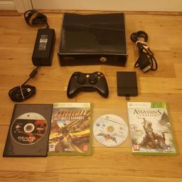 XBOX 360 SLIM 250GB CONSOLE BUNDLE WITH GAMES, ALL REQUIRED LEADS AND OFFICIAL CONTROLLER. FULLY TESTED AND WORKING FINE
