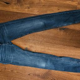Verkaufe neuwertige Zhrill Jeans im Größe 26 da sie mir leider zu groß ist. 1x getragen. Neupreis war €99
