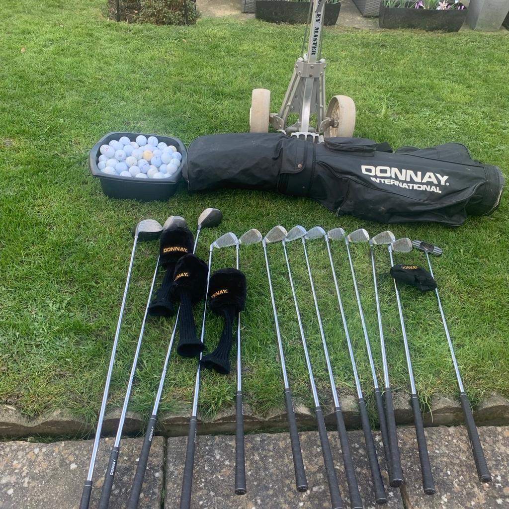 Collection brimington
Full set of clubs, some with covers, bag, trolley and over 100 golf balls
Right handed