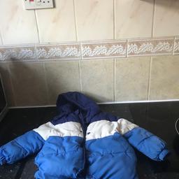 Boys blue and white coat age 3-4 years in good condition. Collection from Wolverhampton