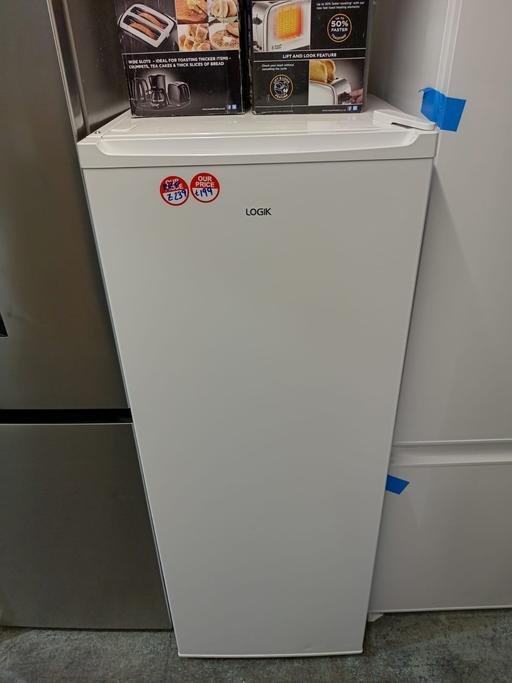 Buy & Sell Lancashire Preston - Photos for Logik Freestanding Fridge