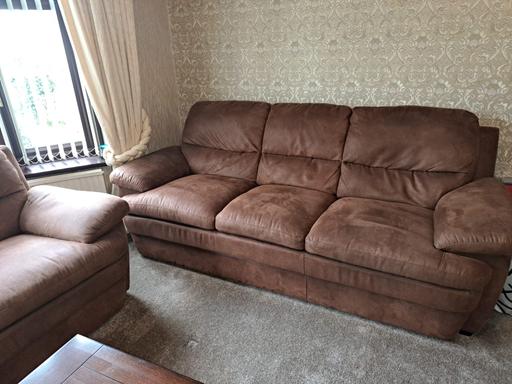 Buy & Sell Greater Manchester Manchester - Photos for 2 & 3 seater sofa