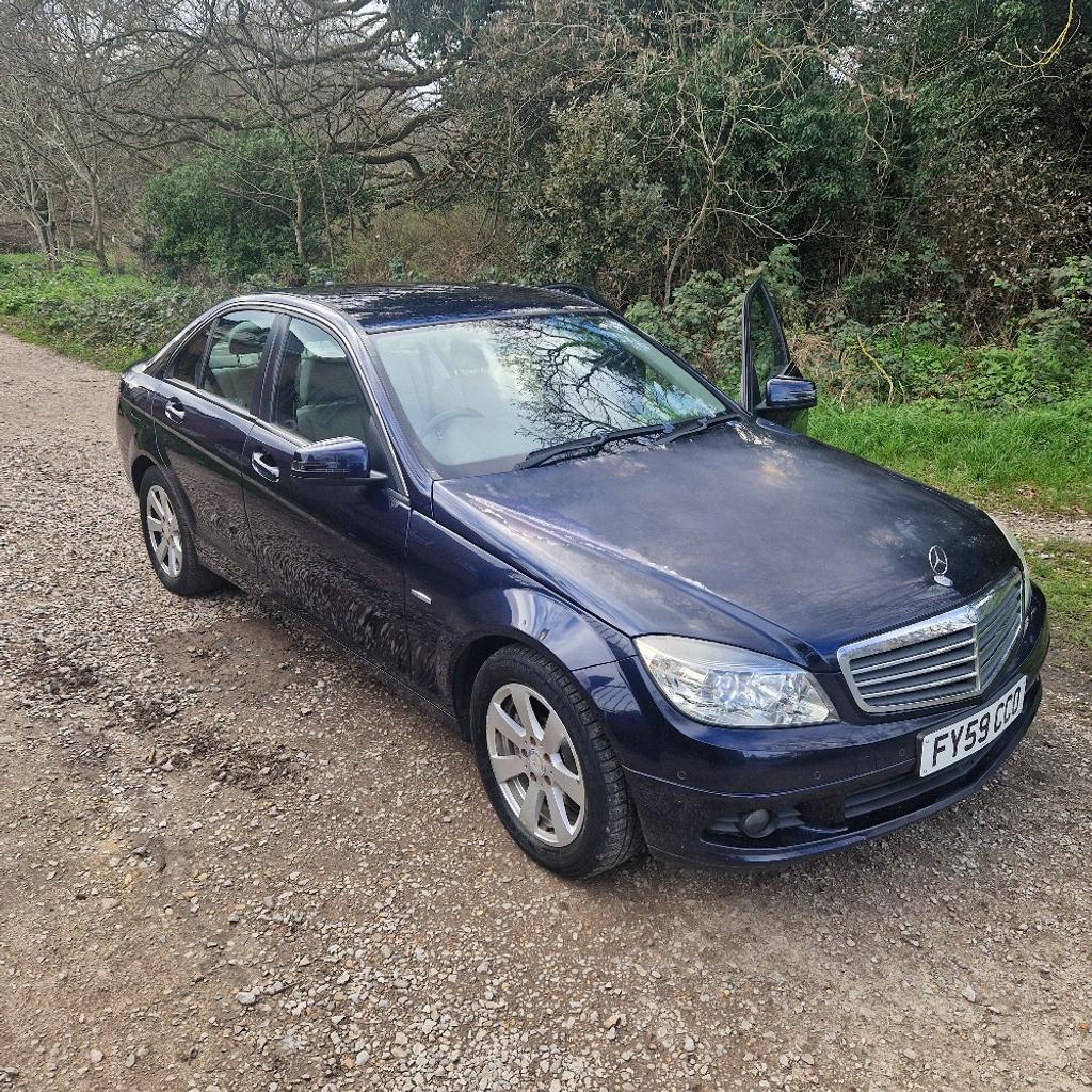Mercedes Benz C180 good car starts 1st time every time service history 1st to see will buy mot till next year just bin serviced