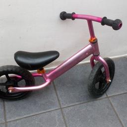 Used kids balance bike in good condition. Adjustable steering and seat height. Some cosmetic wear but all good useable condition.