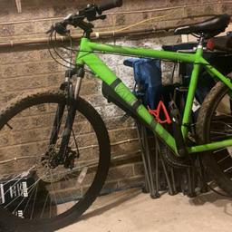 Apollo Valier 2018 20 inch bike great condition comes with mudguards and bike lock