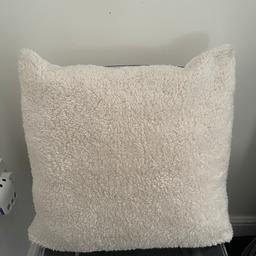Large faux fur cushion 
In very good condition