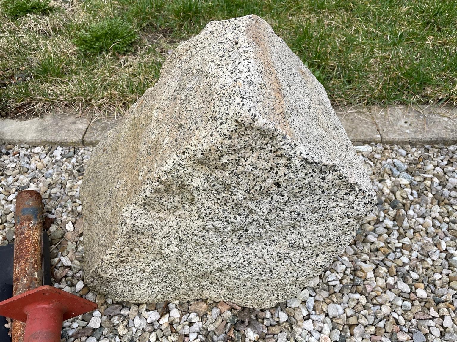 Stein Granit groß in 4292 Kefermarkt für € 15,00 zum Verkauf Shpock AT