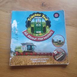 Kids book in English
Tractor Ted, all about harvesters
The cover has been ripped and taped back together, as you can see in the first picture.
The rest of the book is still fine.
Kids love the tractor Ted books, for early years. Maybe 1-3 years old.