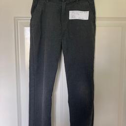 💥💥 OUR PRICE IS JUST £2 💥💥

Preloved boys school pants in grey

Age: 6-7 years
Brand: Lily & Dan 
Condition: like new hardly worn (very slight knee fade)

All our preloved school uniform items have been washed in non bio, laundry cleanser & non bio napisan for peace of mind

Collection is available from the Bradford BD4/BD5 area off rooley lane (we have no shop)

Delivery available within reason for fuel costs

We do post if postage costs are paid For (we only send tracked/signed for)

No Shpock wallet sorry