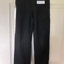 💥💥 OUR PRICE IS JUST £2 💥💥

Preloved boys school pants in charcoal 

Age: 6-7 years
Brand: George 
Condition: like new hardly worn

All our preloved school uniform items have been washed in non bio, laundry cleanser & non bio napisan for peace of mind

Collection is available from the Bradford BD4/BD5 area off rooley lane (we have no shop)

Delivery available within reason for fuel costs

We do post if postage costs are paid For (we only send tracked/signed for)

No Shpock wallet sorry