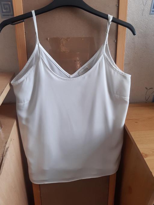 Buy & Sell Central London Chinatown - Central London - Photos for Oasis Essential Woven Cami Top, Size 8