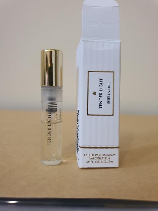 Buy & Sell Greater Manchester Manchester - Photos for estee lauder tenderlight 2ml edp spray travel