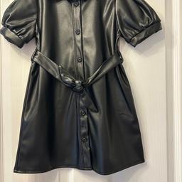 New Little girls leather dress 
Age 3-4y 
River island
