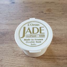 Professional grade Bass Rosin. Jade L'Opera Solo is an all weather rosin suitable for all bass bows. Low dust formula .Made in France
Enhance the quality of your double bass performance with L'OPERA JADĘ COLOPHANE ROSIN. This premium quality rosin is specially designed for double bass soloists and provides excellent grip and a smooth tone. Perfect for musicians who demand the highest quality from their instruments, this rosin is compatible with all types of strings and can be used in any weather condition.