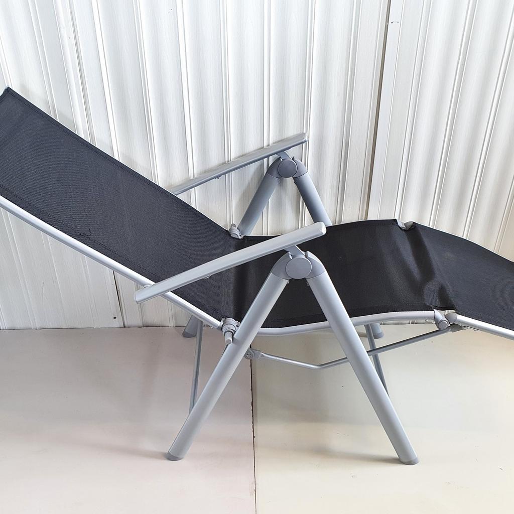 🔹️Malibu Metal folding Recliner Garden Chair

🔹️Ex display

🔹️Multi position back rest

🔹️Folds for storage

🔹️Size H114, W59, D134cm