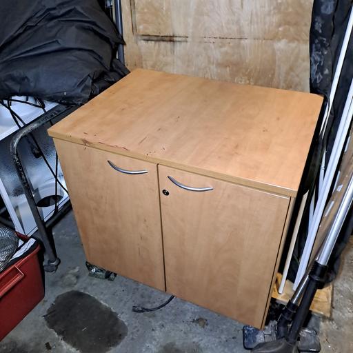 Buy & Sell North London Barnsbury - North London - Photos for cupboard home/office furniture