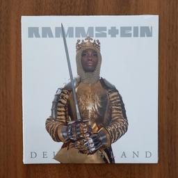 Ich verkaufe eine neue und original verpackte CD mit dem Titel Deutschland von Rammstein.

Die Ware wird unter Ausschluss jeglicher Gewährleistung verkauft.