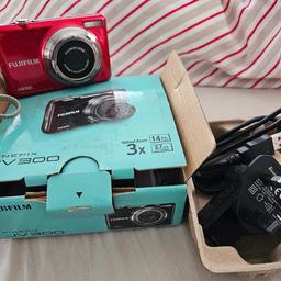 Fujifilm finepix JC300 for sale. Used bit in excellent condition with original box leads and all instructions. PERFECT WORKING ORDER AS SHOWN IN PICS