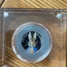 2016
Peter rabbit (rare silver proof)
Jemima puddleduck
Tiggy winkle

All 3 are silver proof

Just the glass displays & coins, no outer box or coa