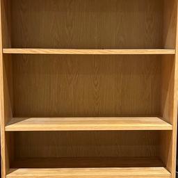 Billy bookcase with height extension in oak colour. Still in really good condition and still fully useable but has some sun damage as can be seen in the pictures.

Collection only.