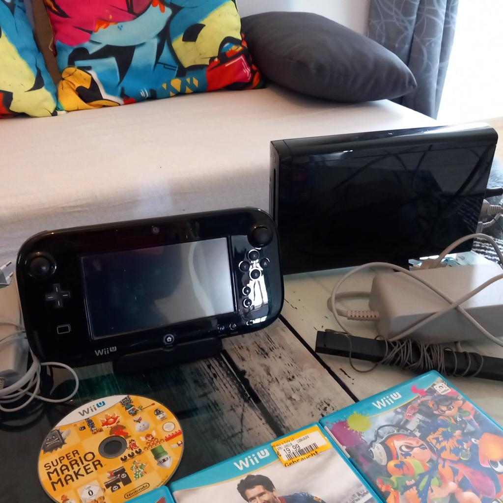 Die Wii U ist in einem sehr gutem Zustand und voll funktoinstüchtig. Im Preis sind 10 Spiele enthalten !
Sie wird nur verkauft da mein Kind nicht mehr damit spielt !
Bitte nur Selbstabholung!