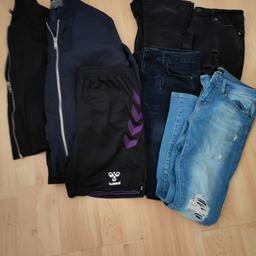 Bundle men's ripped jeans 30s and 32/30 jack & Jones. Bee inspired. River island black and blue. 2x jackets Asos and top man plus Hummel all genuine authentic Bargain bundle 1 pr jeans cost more than bundle the from smoke and pet free home collection from Glascote b77 ovno will sell seperate at 5.00 each